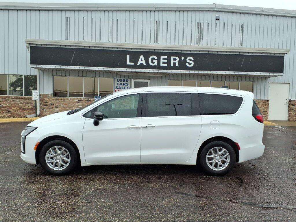 2027 Chrysler Pacifica