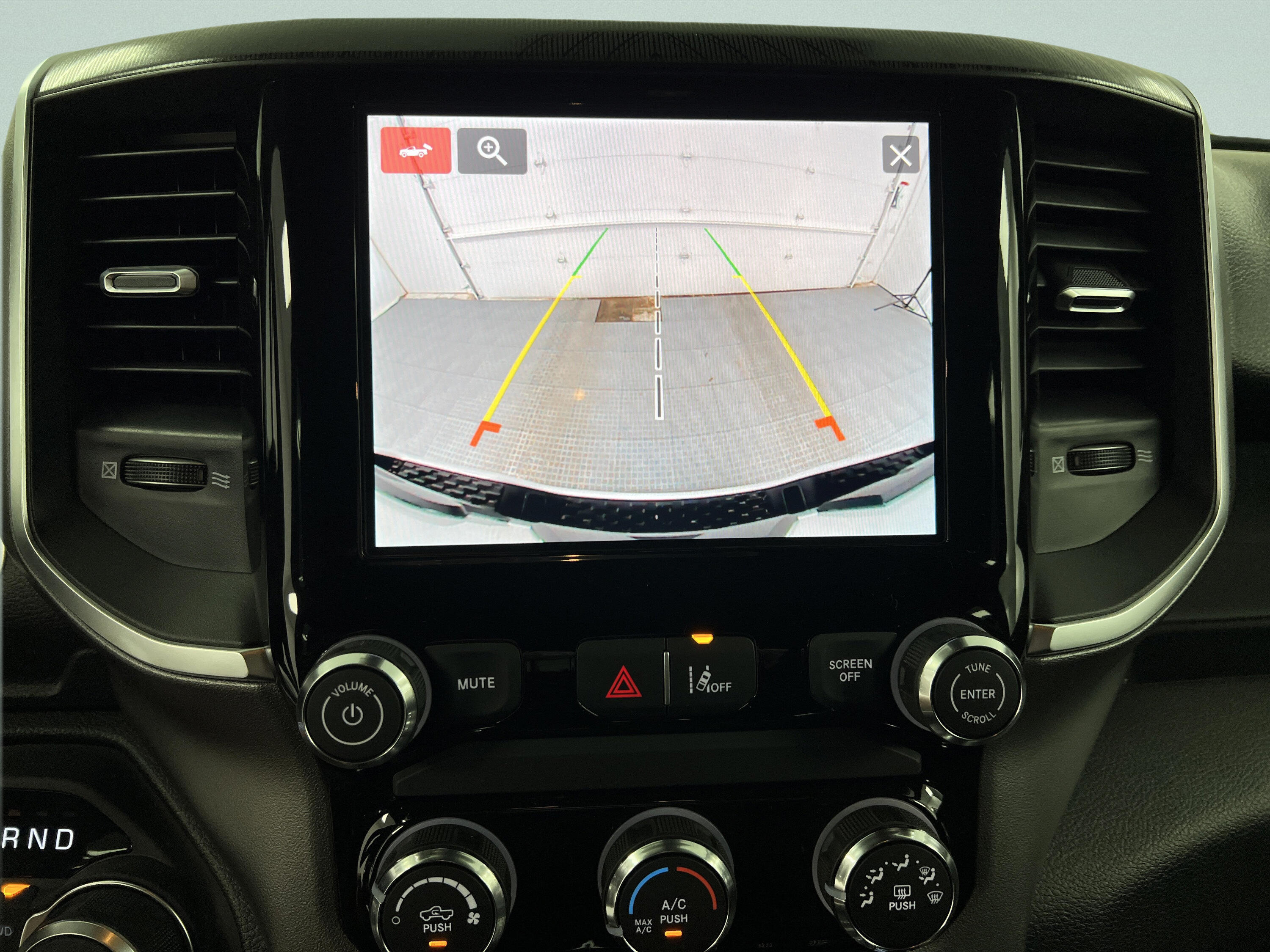 2026 RAM 1500 Express - Photo 19