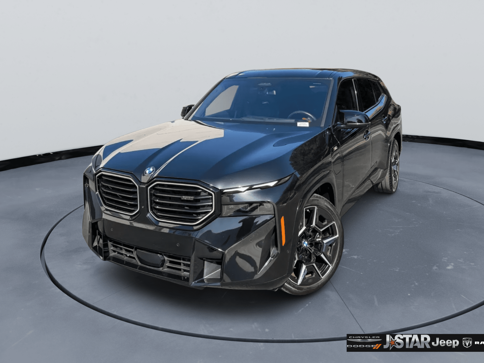2023 BMW XM -'s photo