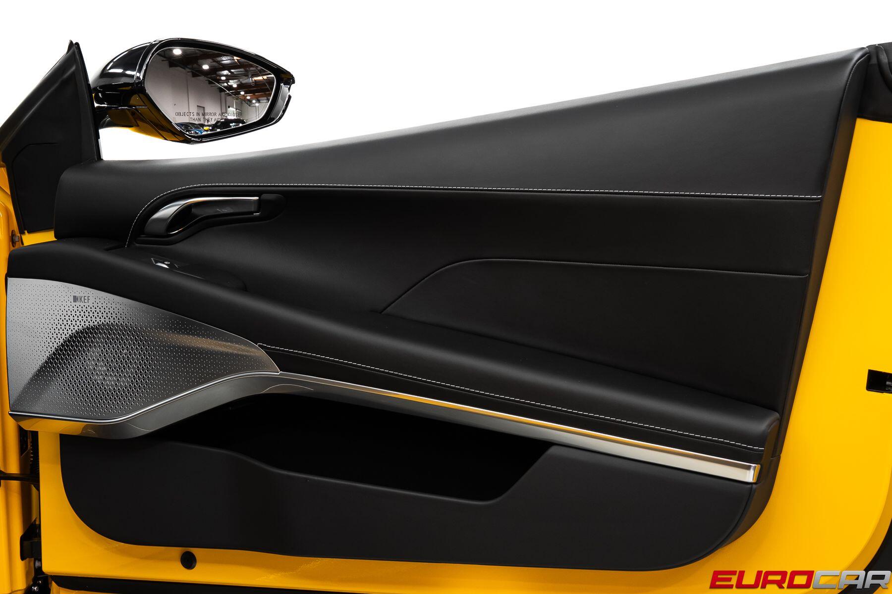 2026 Lotus Emira - Photo 26