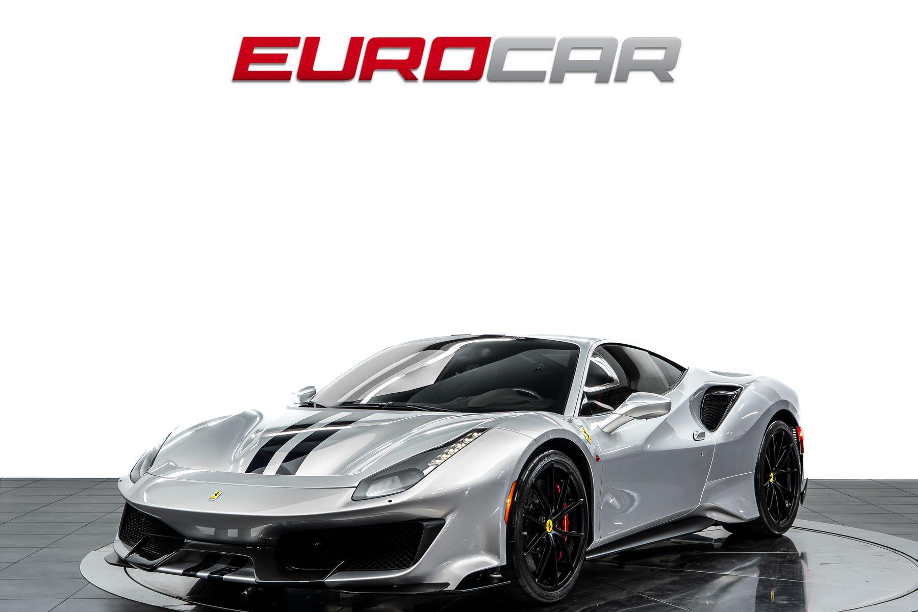 2019 Ferrari 488 -'s photo