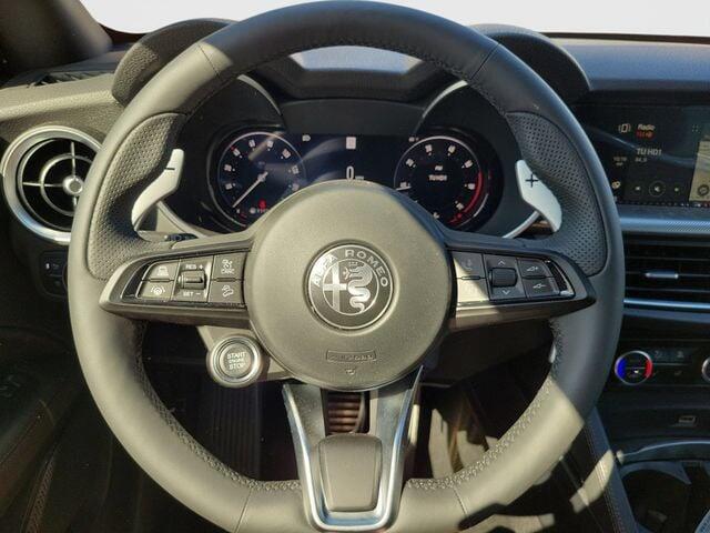2025 Alfa Romeo Stelvio Base - Photo 11