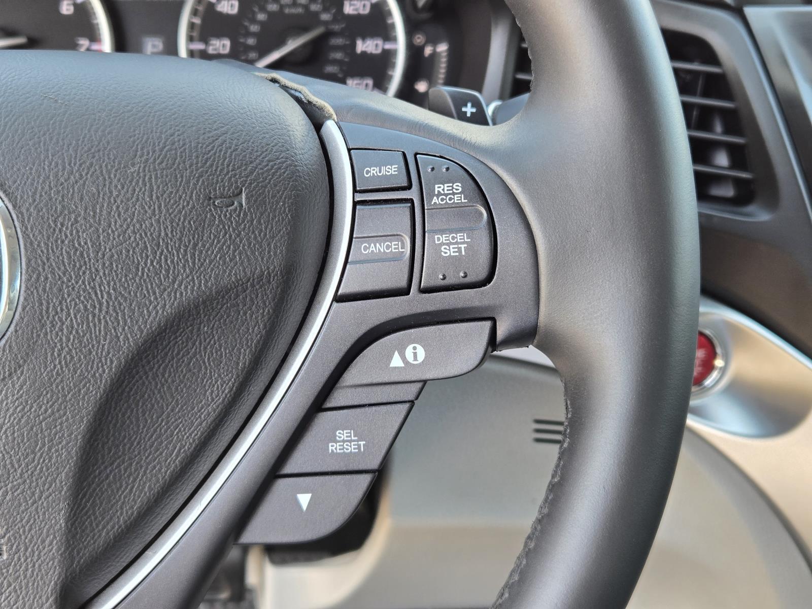 2017 Acura ILX Base - Photo 16