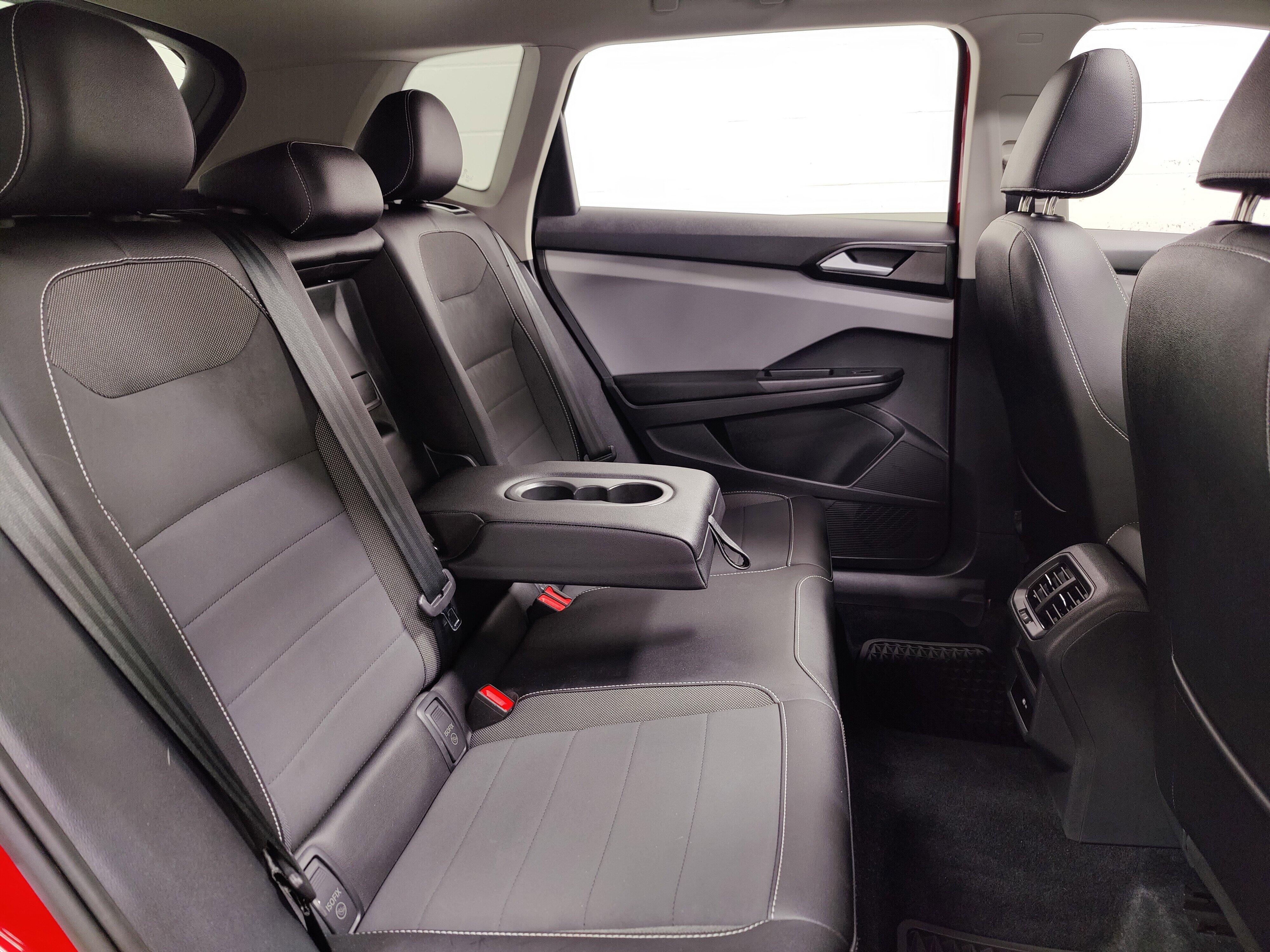 2022 Volkswagen Taos SE - Photo 17