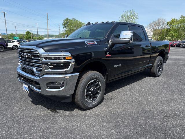 2026 RAM 2500 2500 Laramie Crew Cab 4x4 6'4' Box
