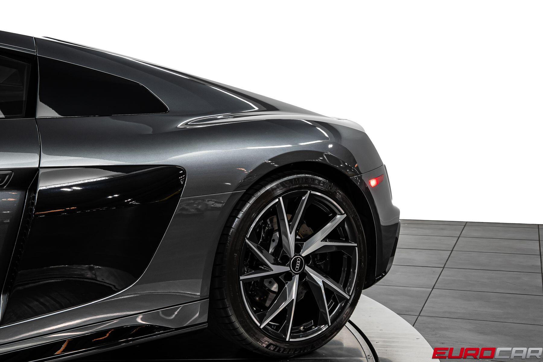 2021 Audi R8 V10 RWD *FRONT PPF * IMMACULATE CONDITION*Image 15