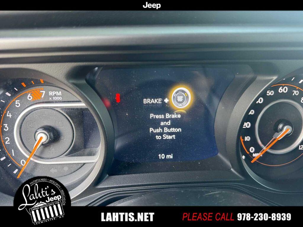 2025 Jeep Wrangler 4-Door Sahara - Photo 12