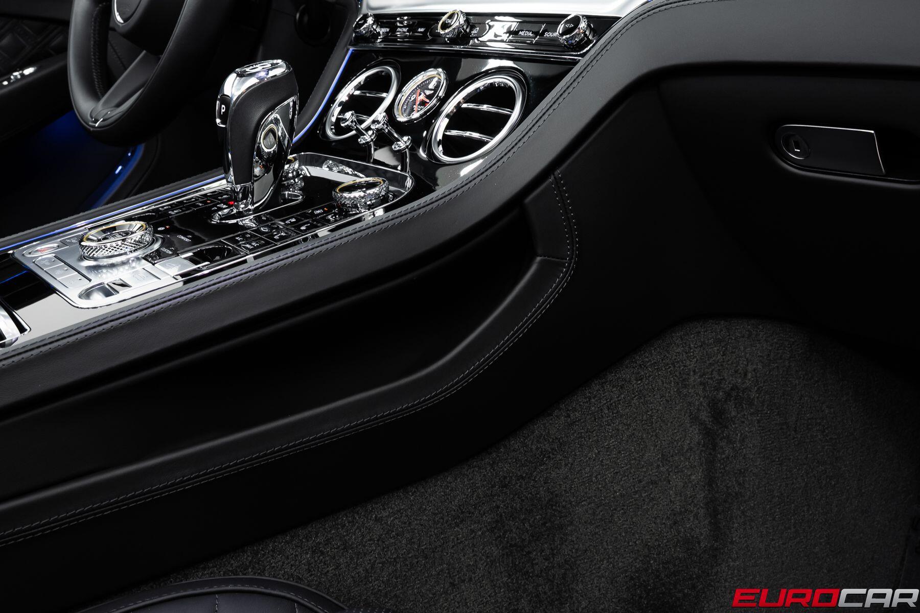 2022 Bentley Continental GTC V8 *FRONT SEAT COMFORT SPEC*Image 36