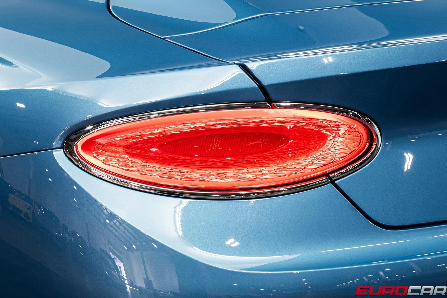 Used 2022 Bentley Continental GT V8 *TRI-COLOR INTERIOR * MULLINER DRIVING SPEC*Image 17