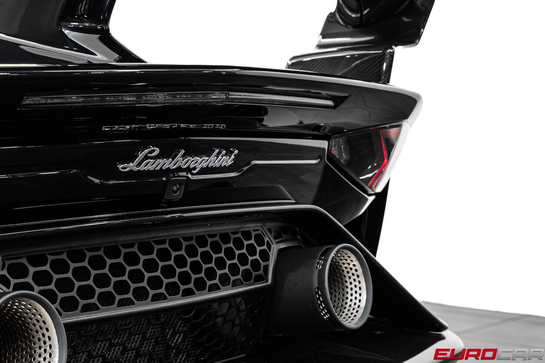 2021 Lamborghini Aventador SVJ Roadster *ONLY 470 MILES * CARBON ELECTRIC SEATS*Image 29