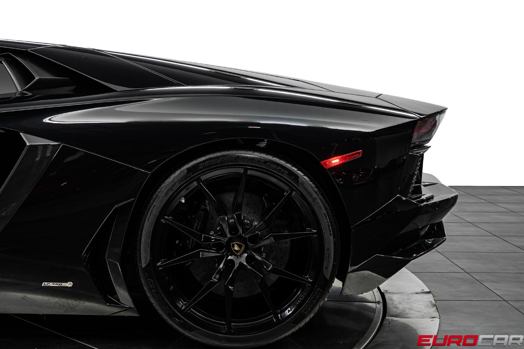 2014 Lamborghini Aventador LP700-4 *HUGE CARBON OPTIONS * FRONT LIFT*Image 21