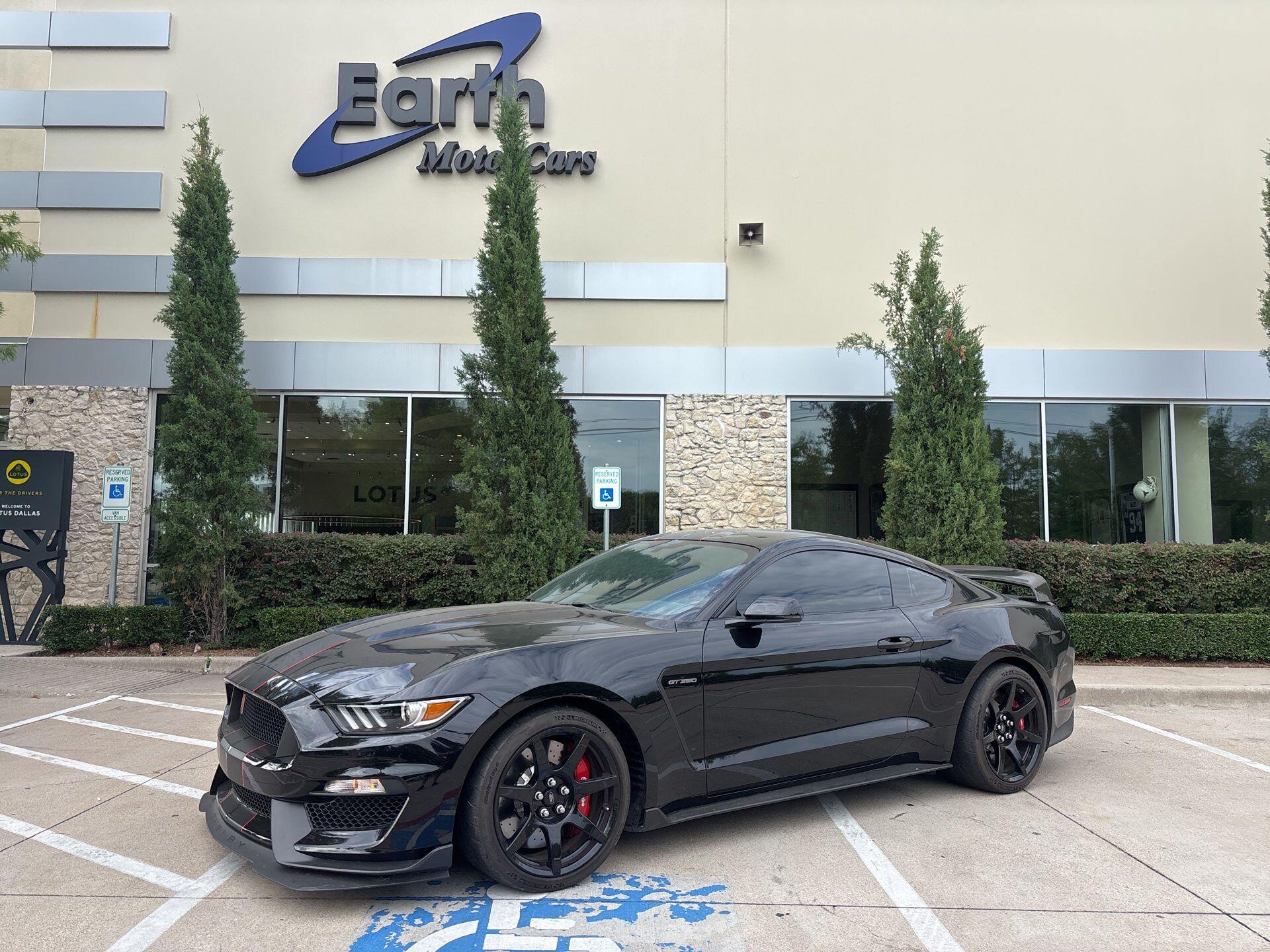 2018 Ford Mustang Shelby GT350's photo