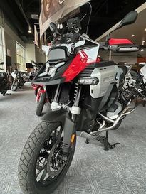 2025 BMW R13ADV