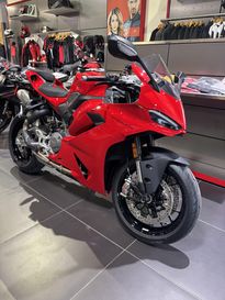 2025 Ducati Panigale V2 