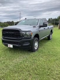 2024 RAM 2500 Tradesman Crew Cab 4x4 6'4' Box