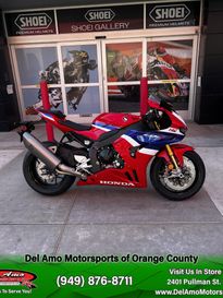 2025 Honda CBR1000RR-R FIREBLADE SP