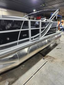 New 2026 SOUTHBAY 220RSLE 