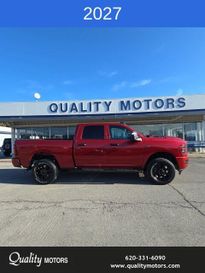 New 2027 RAM 2500 Black Express Crew Cab 4x4 6'4' Box