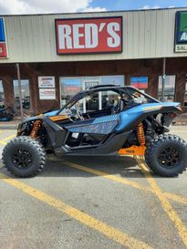 New 2026 Can-Am MAVERICK X3 DS 
