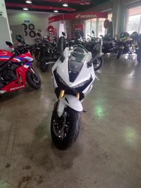 New 2026 Honda CBR1000RR Base 