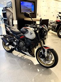 New 2026 Triumph TRIDENT 800 