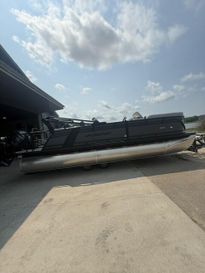 New 2027 STARCRAFT EXS3 DL 