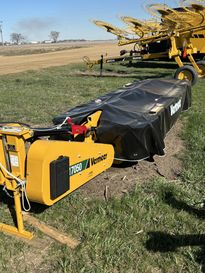 2023 Vermeer M7050 Disc Mower  Mettler Implement mettlerimplement.com 