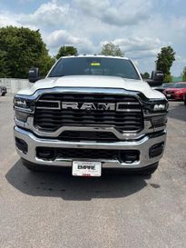2025 RAM 2500 Tradesman Crew Cab 4x4 6'4' Box Bright White Clear Coat