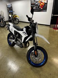 2025 Suzuki DRZ-4S 