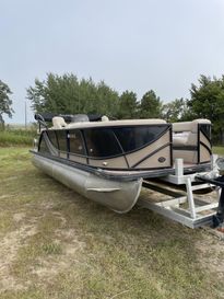 Used 2017 SOUTHBAY 523RSWCE 