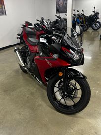 2024 Suzuki GSX 250R 