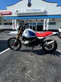 New 2026 BMW R12G&sol;S 