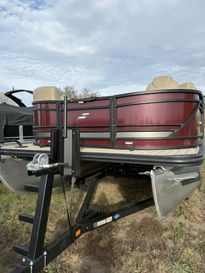 Used 2022 STARCRAFT CX23RP 