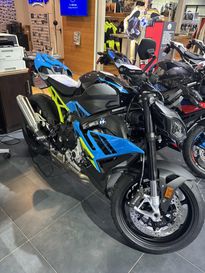 2025 BMW S 1000 R 