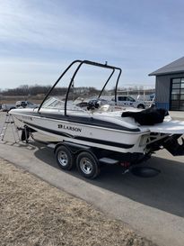Used 2006 LARSON DB204WE 