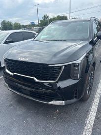 Used 2025 Kia Sorento S