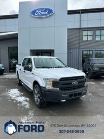 2020 Ford F-150 XL 4WD SuperCrew 5.5 Box in a Oxford White exterior color and Dark Earth Grayinterior. Rocky Mountain Yeti Jackson Hole 307-733-5337 rockymountainyetijacksonhole.com 