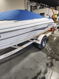 Used 2001 LARSON 180SEI 