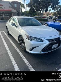 2022 Lexus ES 
