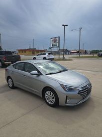 Used 2020 Hyundai Elantra SE