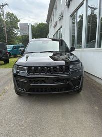 New 2026 Jeep Grand Cherokee L 85th Anniversary Edition 4x4