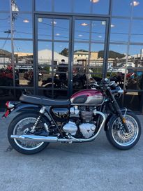 2024 Triumph BONNEVILLE T120 