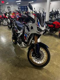 2024 Honda AFRICA TWIN ADV SP ES DCT     WHITE 