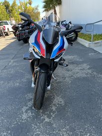 2022 BMW M 1000 RR