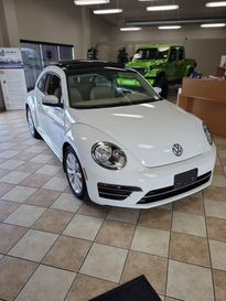 Used 2019 Volkswagen Beetle SE