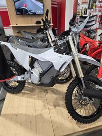 2026 STARK VARG EX 80HP