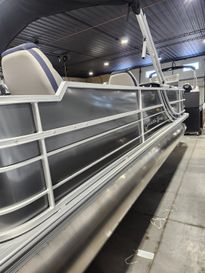 New 2026 SOUTHBAY 224FCR2LE 