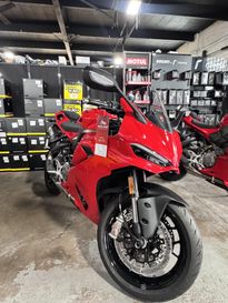 New 2026 Ducati PANIGALE V2 