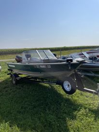 Used 2000 TRACKER 16 WTWCE 