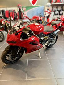 New 2026 Ducati PANIGALE V2 